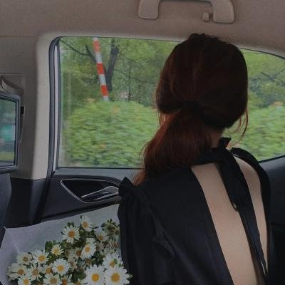 恋综女嘉宾又出大瓜：名次内定，网友直呼被耍，凌晨